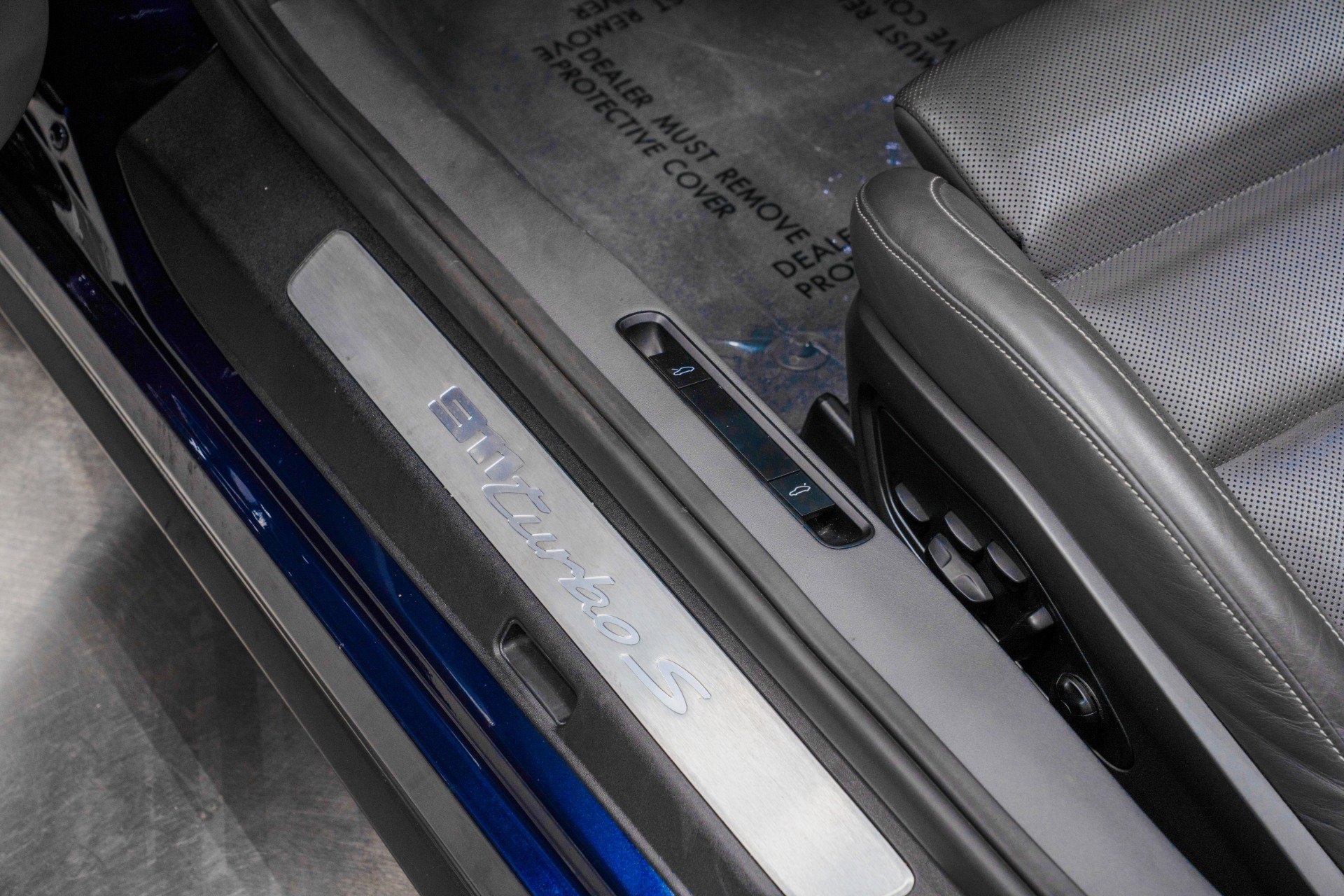 Used 2021 Porsche 911 Turbo S image 28