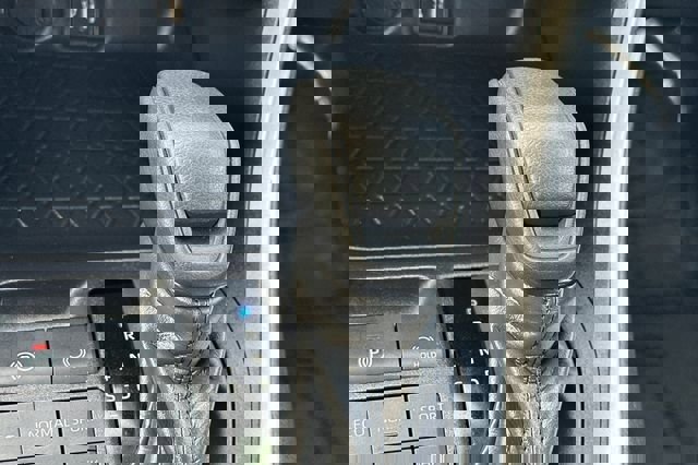 Certified 2025 Toyota RAV4 LE image 27