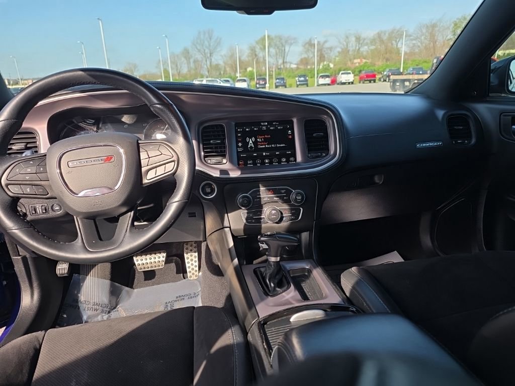 Used 2022 Dodge Charger R/T w/ Plus Group image 12