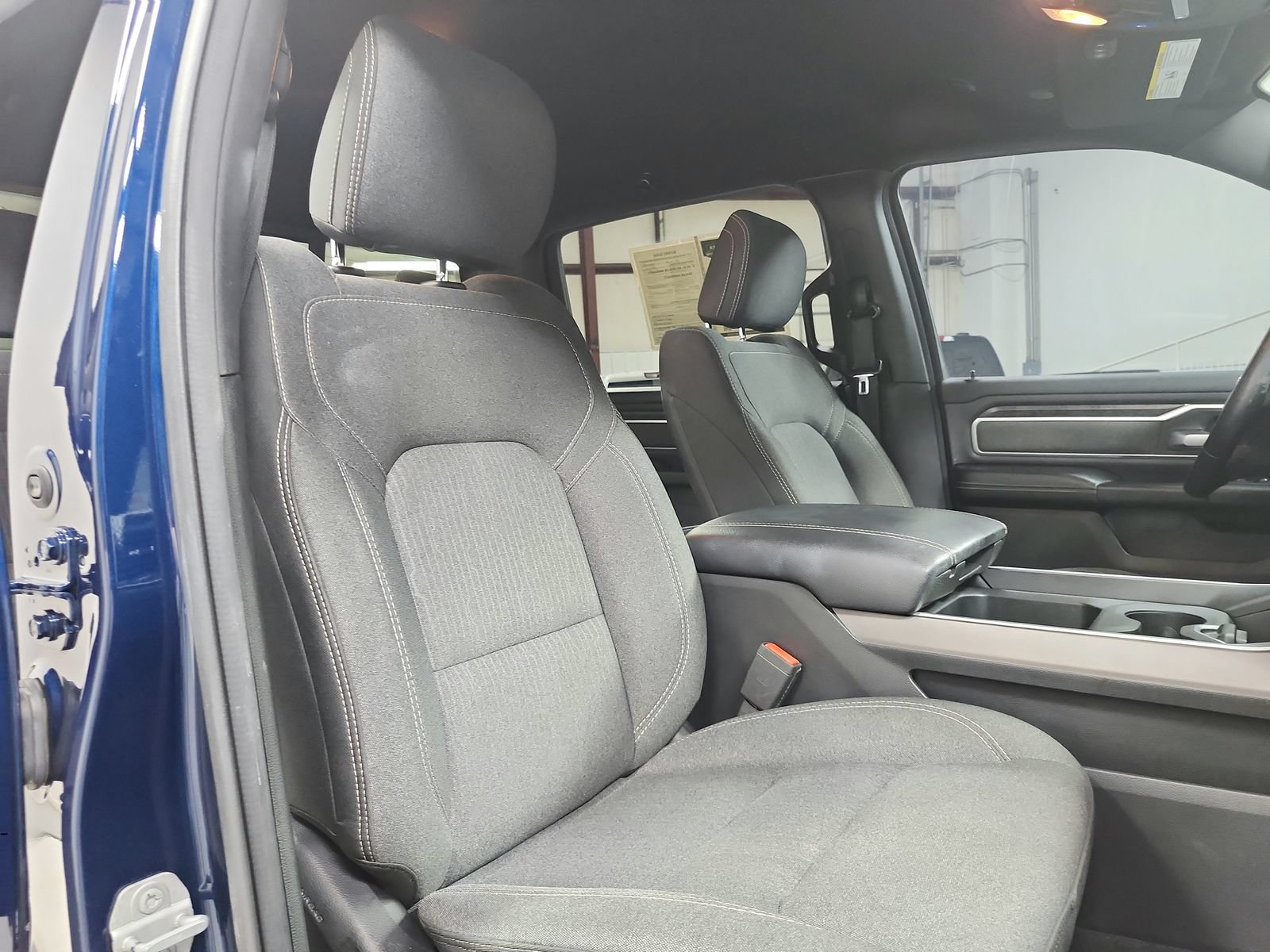 Used 2020 RAM 1500 Big Horn AWD/4WD image 41