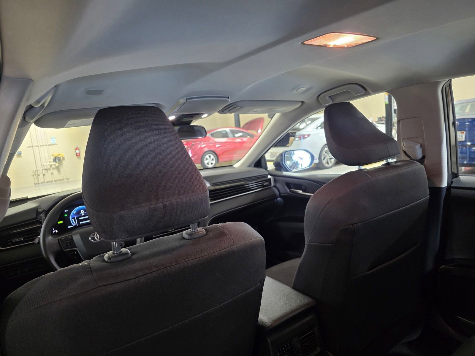 Used 2025 Toyota Camry LE image 15