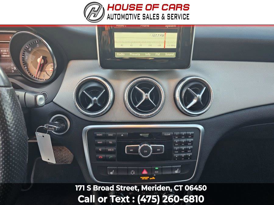 Used 2014 Mercedes-Benz CLA 250 4dr Sdn CLA250 4MATIC image 31