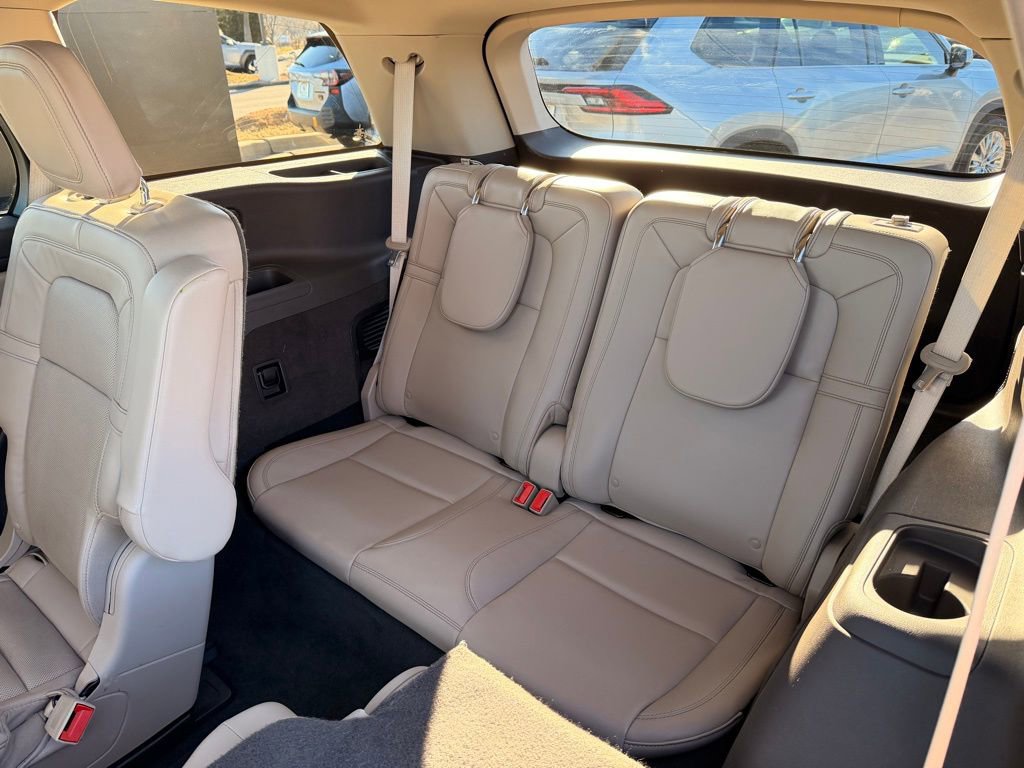 Used 2023 Lincoln Aviator Grand Touring w/ Equipment Group 301A image 33