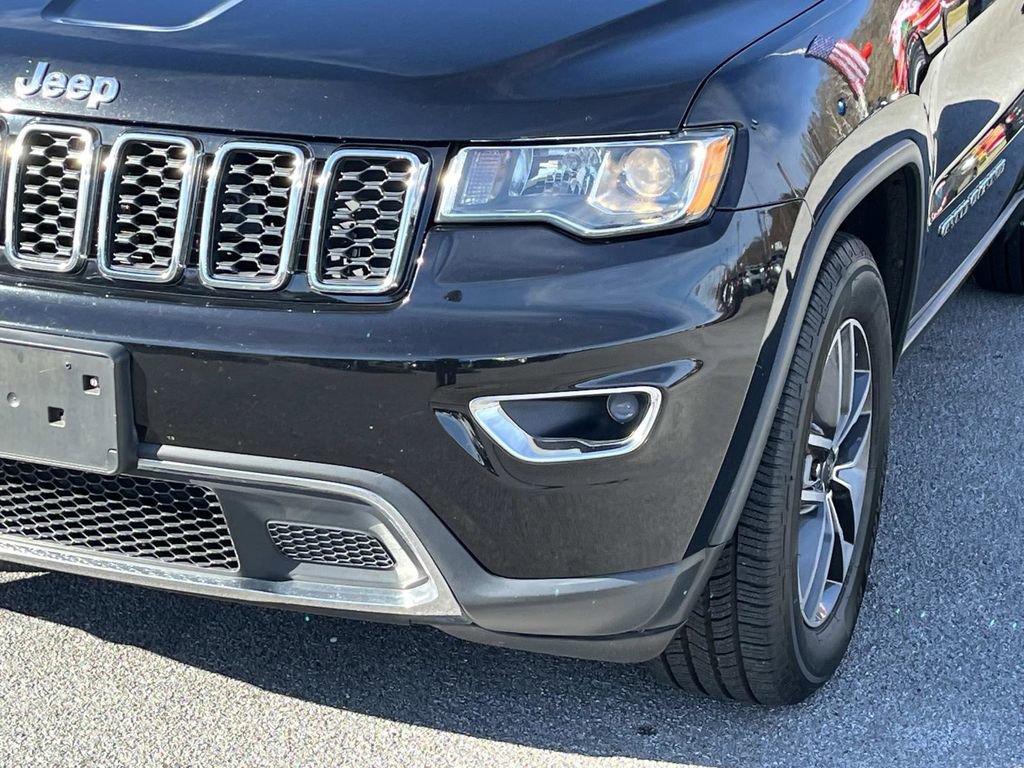 Used 2019 Jeep Grand Cherokee Limited w/ Trailer Tow Group IV image 10
