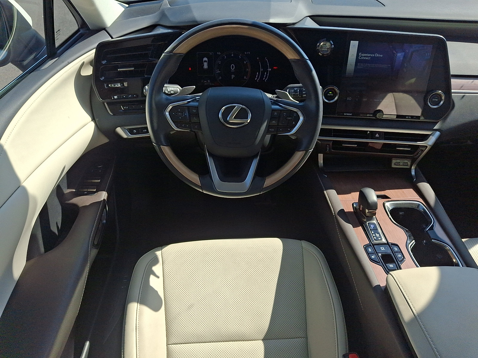 Used 2024 Lexus RX 350 Premium w/ Cold Area Package AWD/4WD image 11