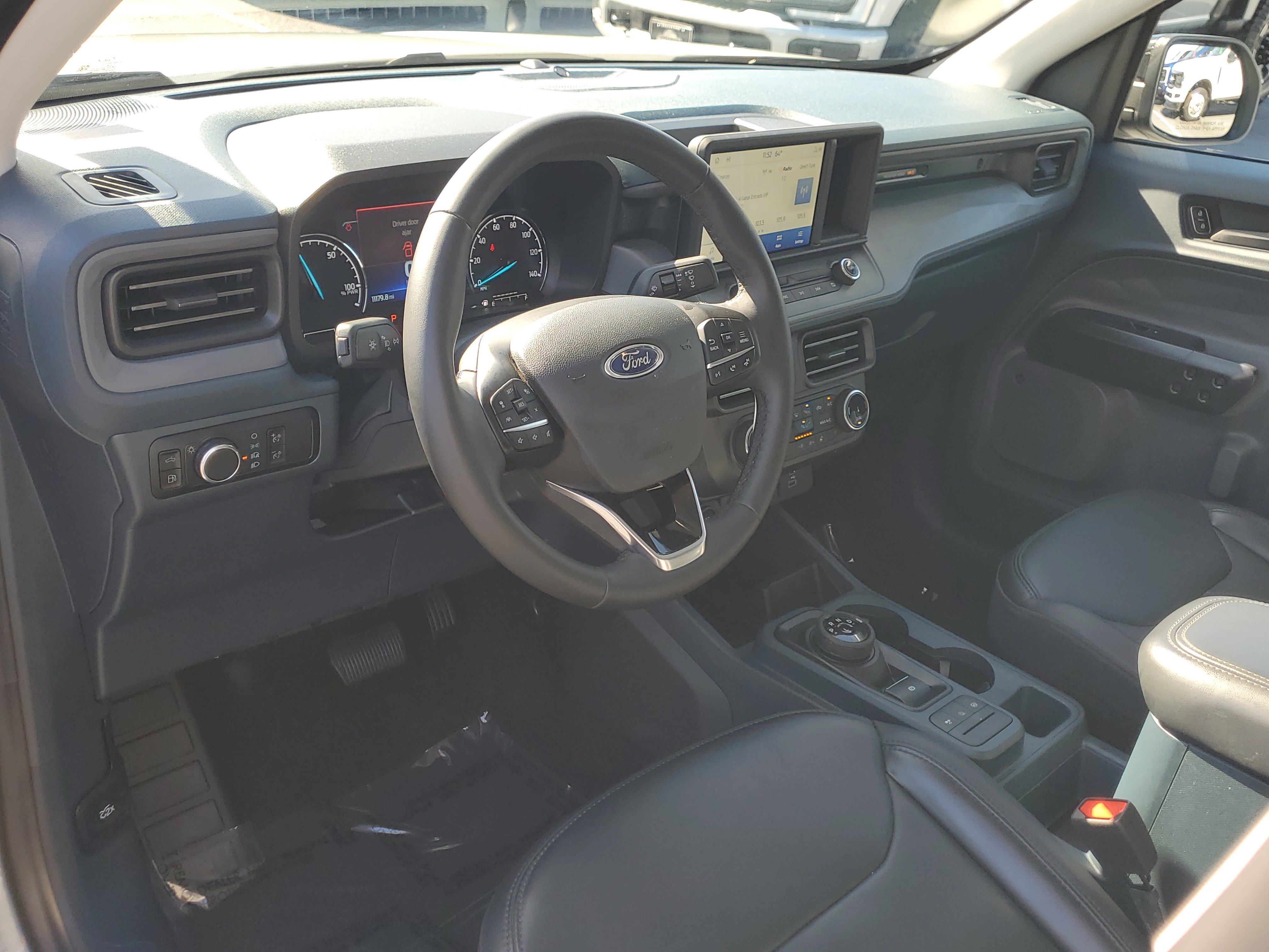 Certified 2024 Ford Maverick Lariat w/ Black Appearance Package image 20