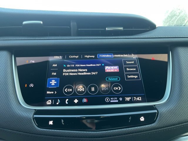 New 2025 Cadillac XT5 Luxury w/ LPO, Floor Liner Package image 26