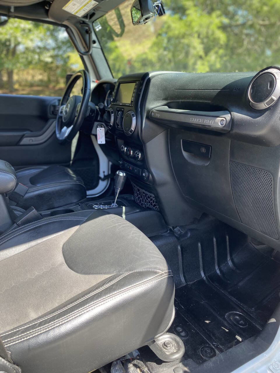 Used 2018 Jeep Wrangler Unlimited Sport image 22