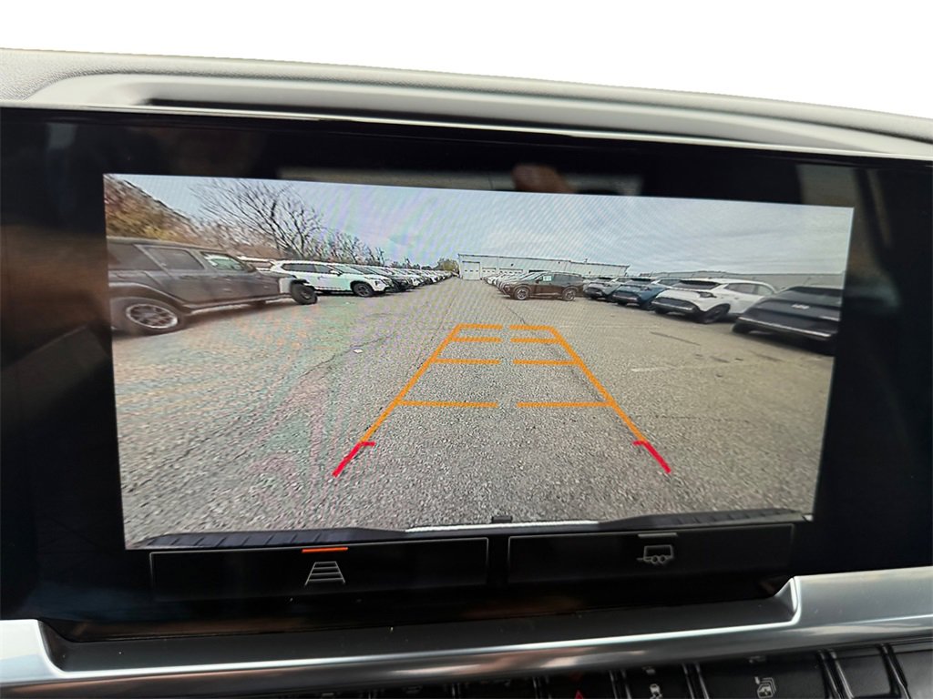 Used 2024 GMC Sierra 1500 SLT image 14