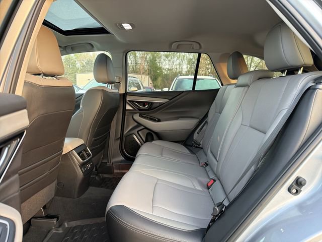 Used 2023 Subaru Outback Limited image 13