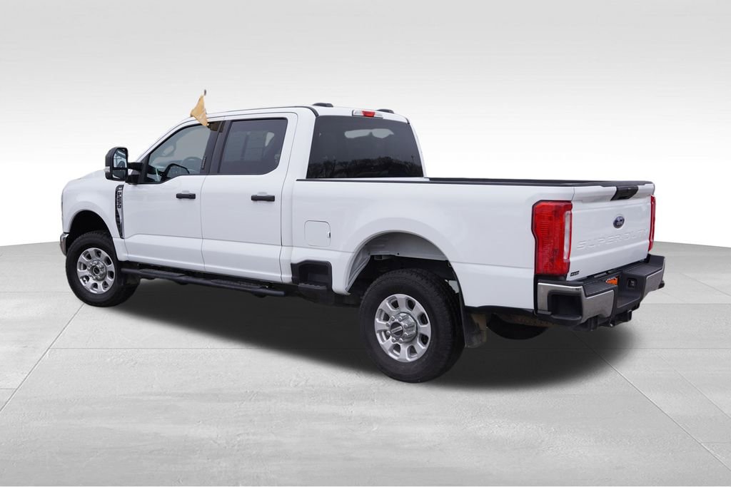Certified 2024 Ford F250 XLT w/ FX4 Off-Road Package image 9