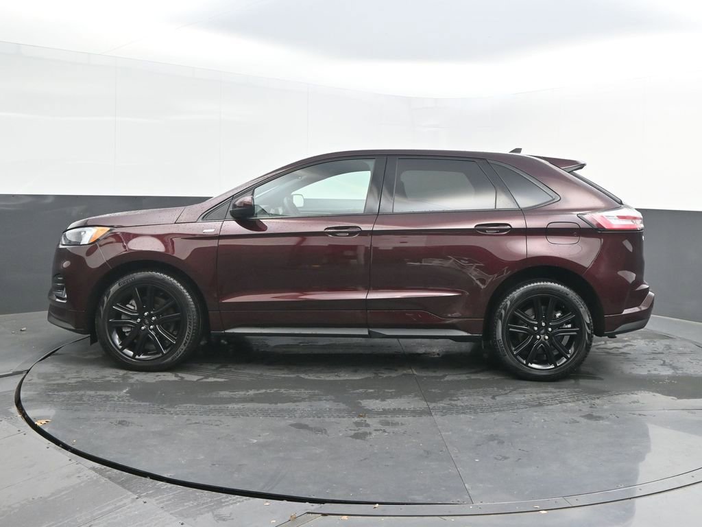 Used 2024 Ford Edge ST-Line image 2