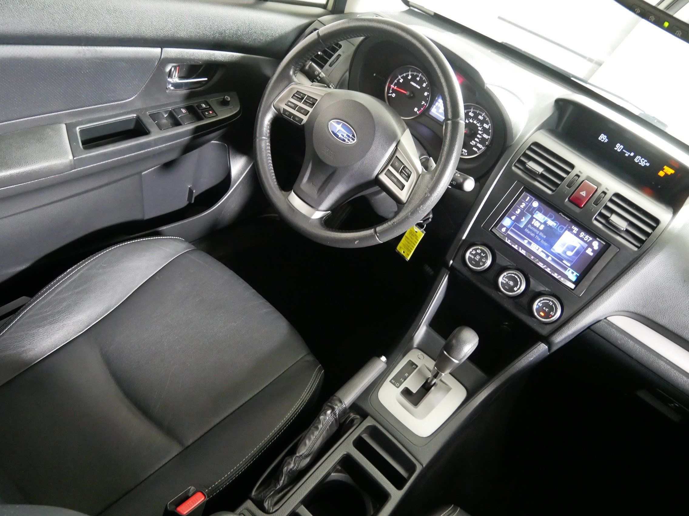 Used 2014 Subaru Crosstrek 2.0i Limited w/ Popular Package #2 AWD/4WD image 9