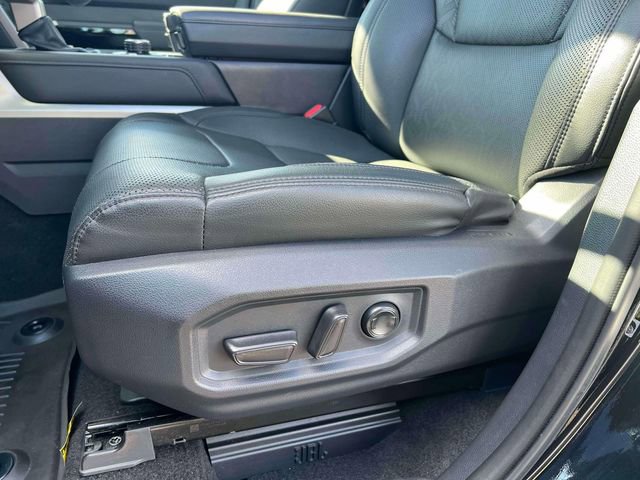 Used 2022 Toyota Tundra Limited AWD/4WD image 17