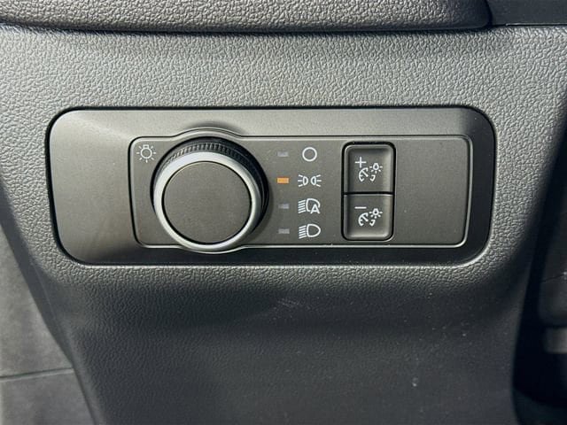 Used 2025 Ford Escape ST-Line FWD image 10