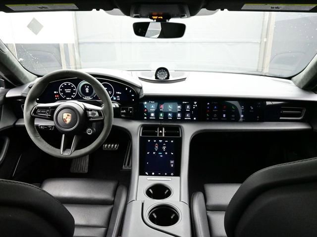 Certified 2025 Porsche Taycan Turbo GT image 22