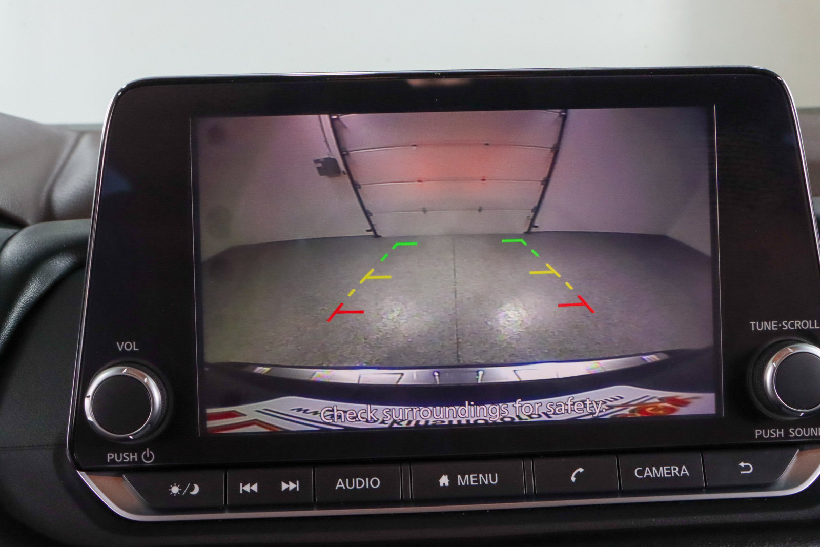 Used 2022 Nissan Rogue SV AWD/4WD image 18