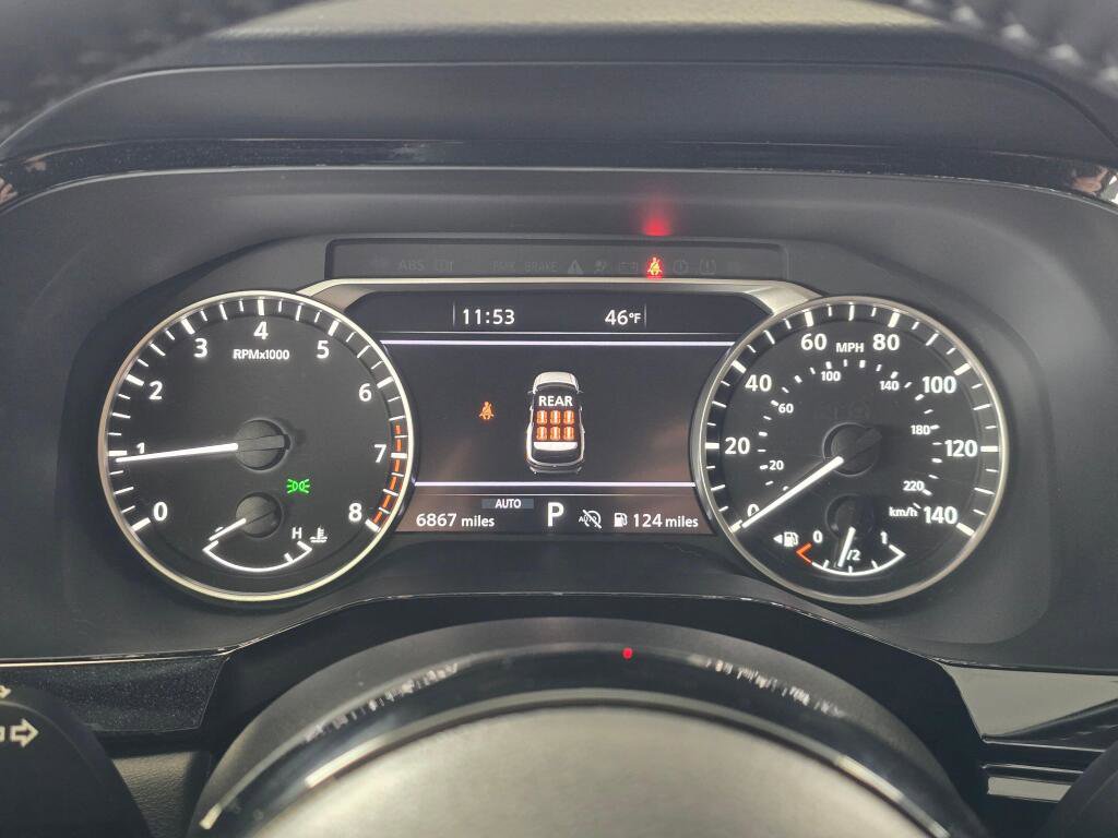 Used 2025 Nissan Pathfinder SL image 27