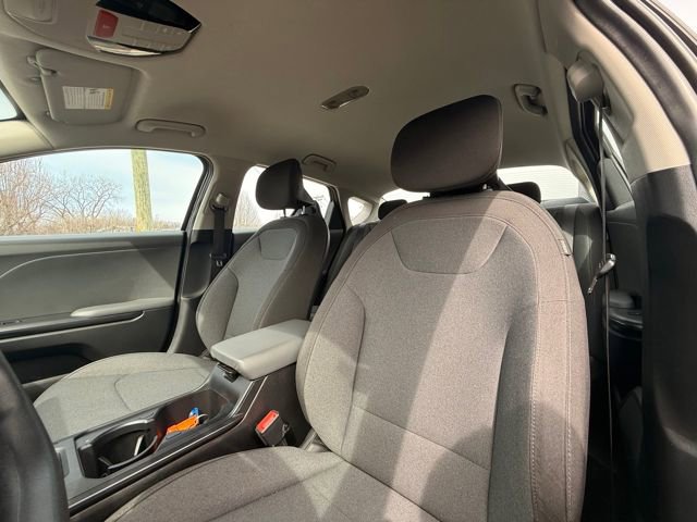 Used 2025 Kia K4 LXS image 25