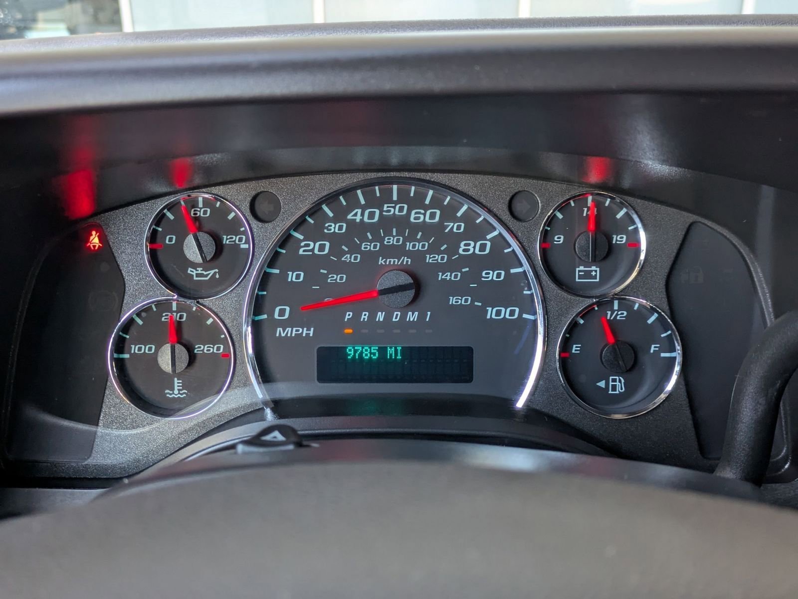 Used 2024 Chevrolet Express 2500 w/ Driver Convenience Package RWD image 18