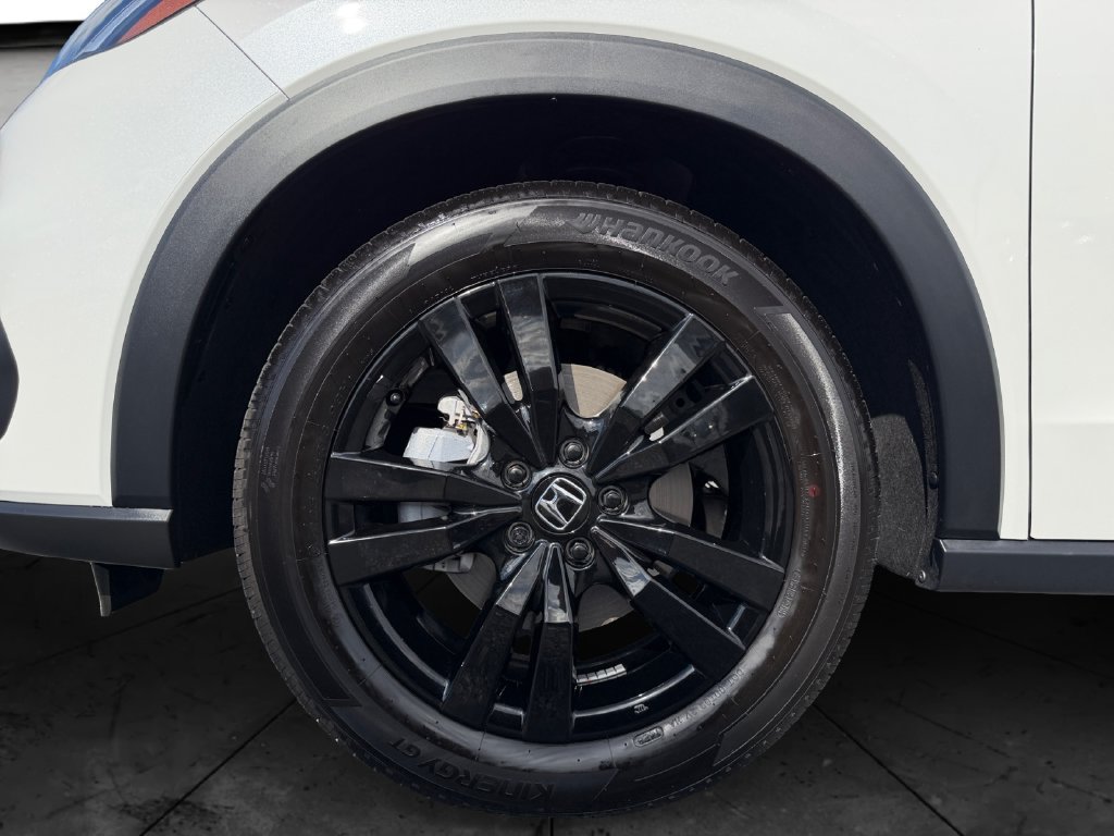 Used 2027 Honda HR-V Sport image 14
