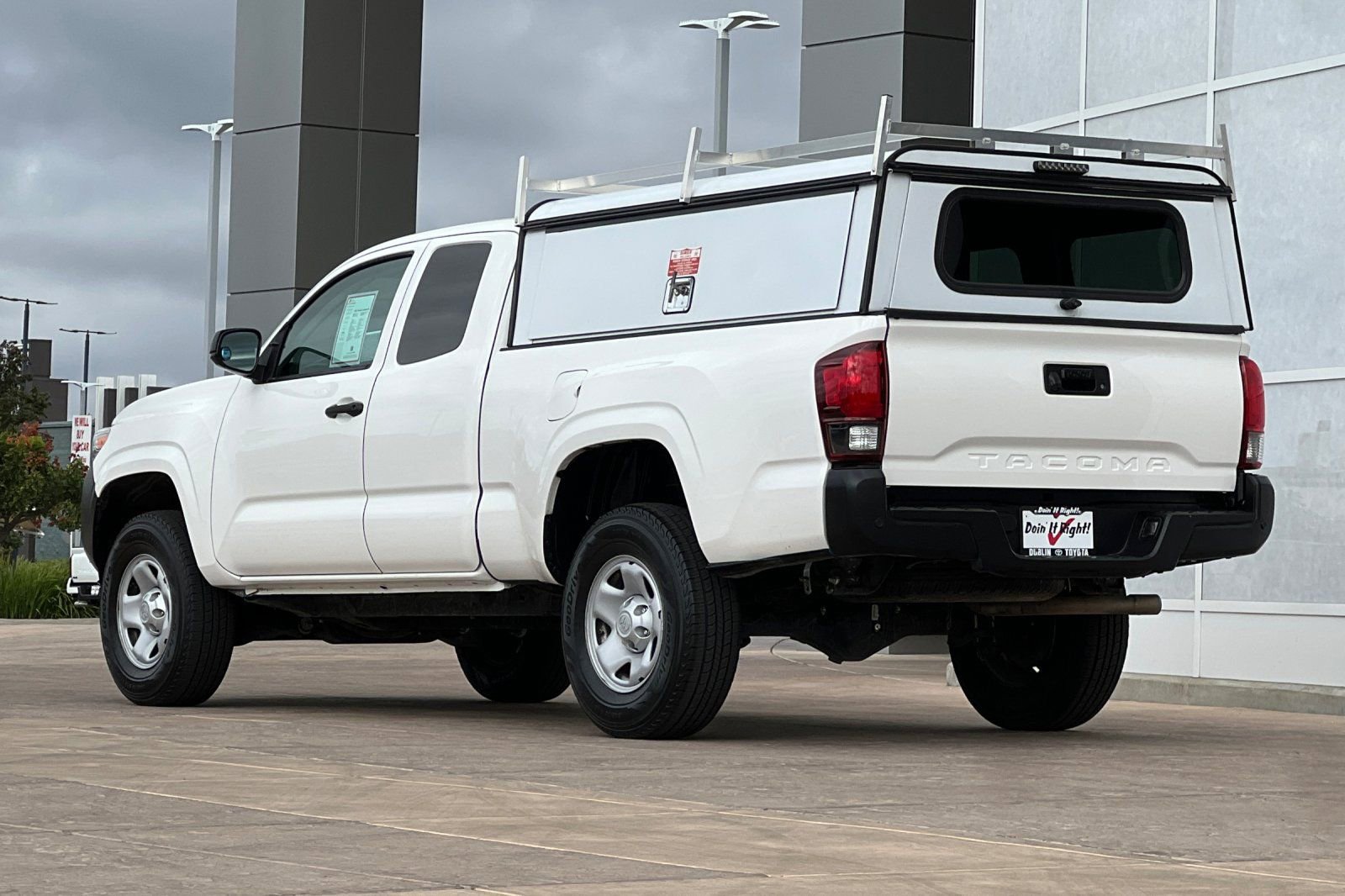 Certified 2021 Toyota Tacoma SR image 7