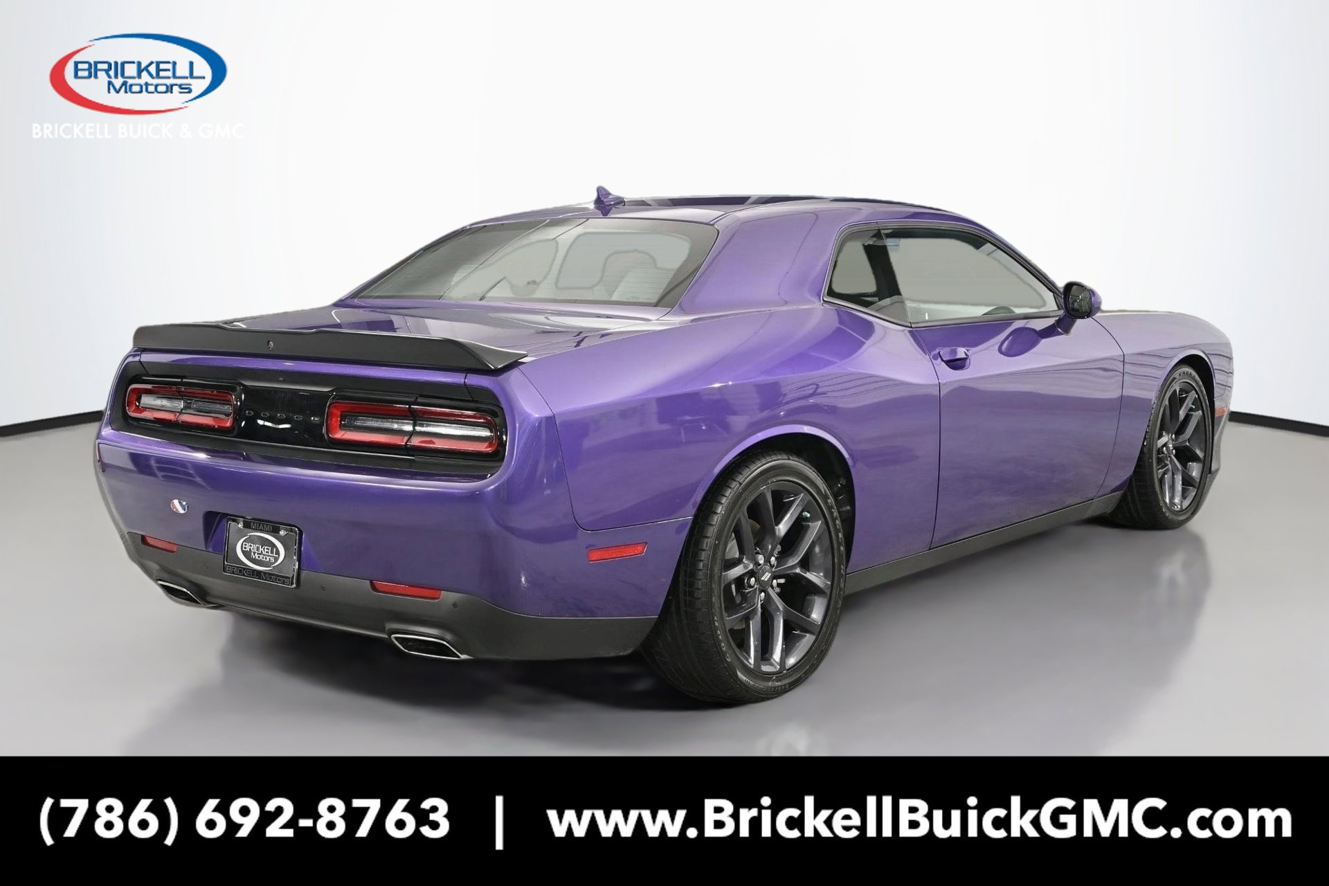 Used 2023 Dodge Challenger GT w/ Plus Package RWD image 6