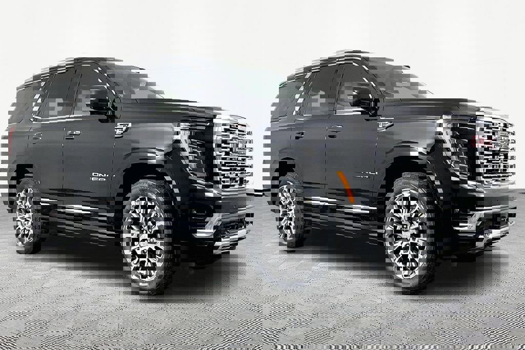 New 2026 GMC Yukon Denali w/ Denali Reserve Package image 3