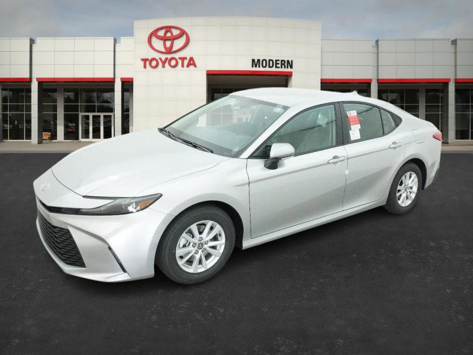 New 2026 Toyota Camry LE FWD image 1