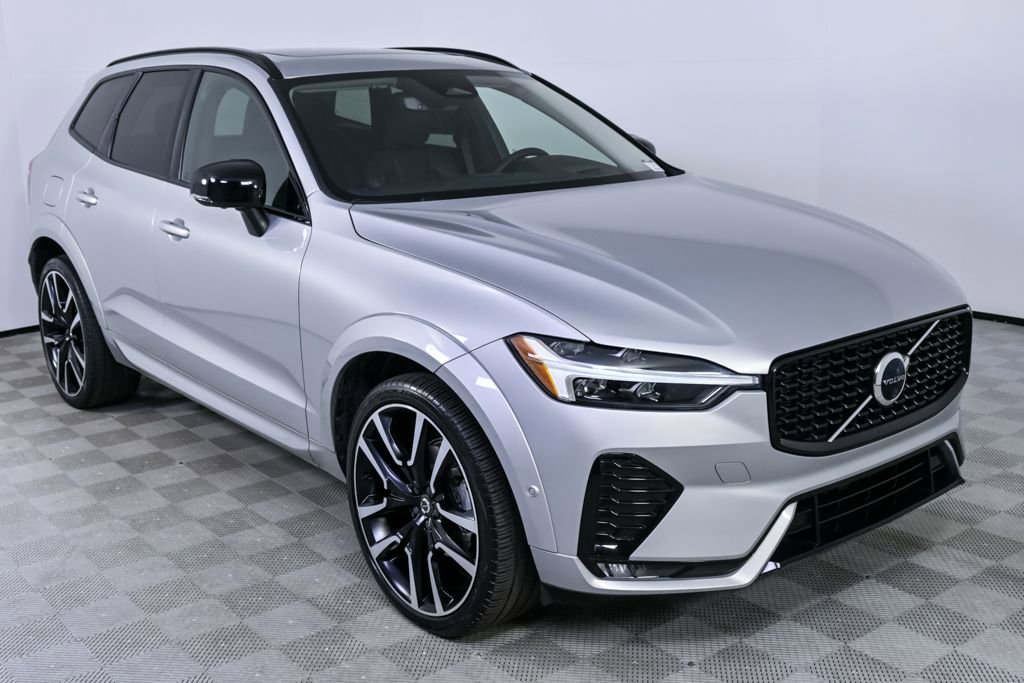 Certified 2023 Volvo XC60 B5 Ultimate image 28