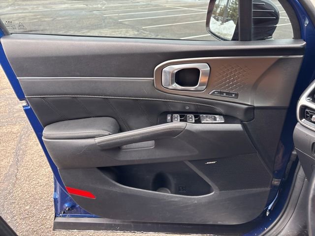 Certified 2022 Kia Sorento SX image 23