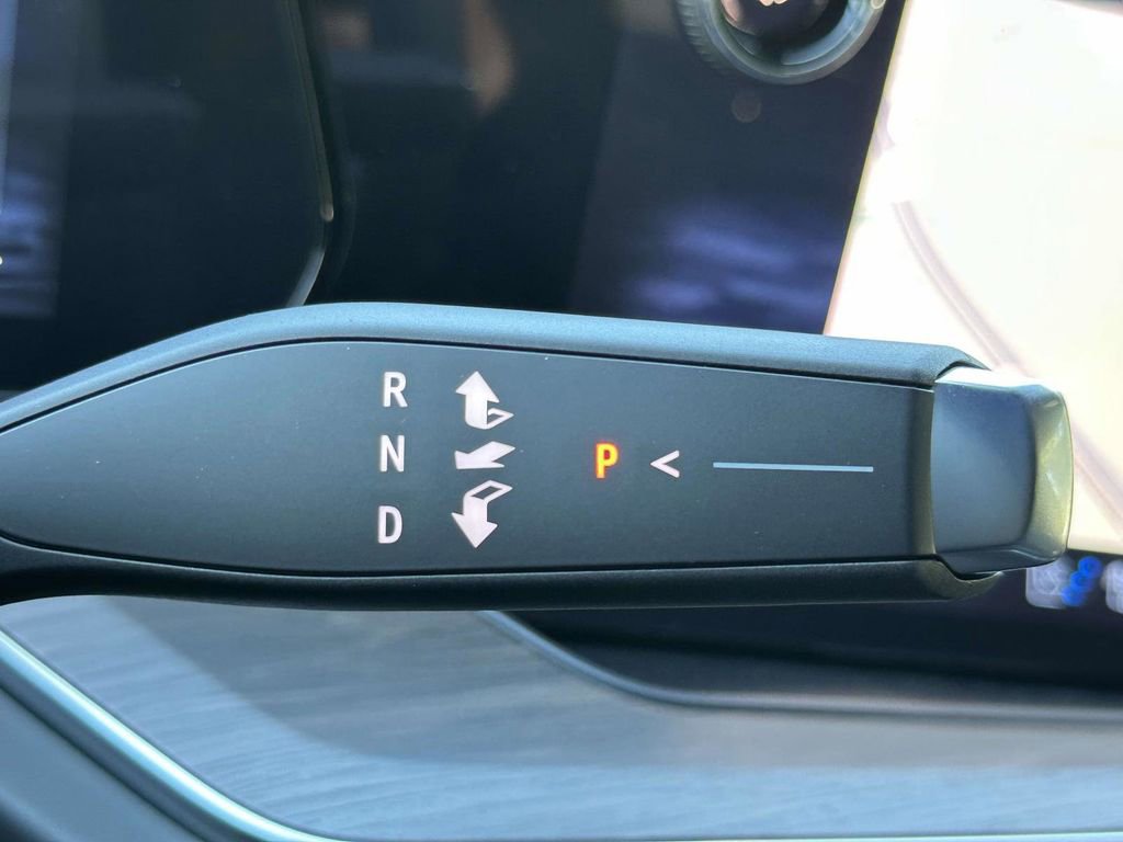 New 2026 Chevrolet Suburban Premier image 7