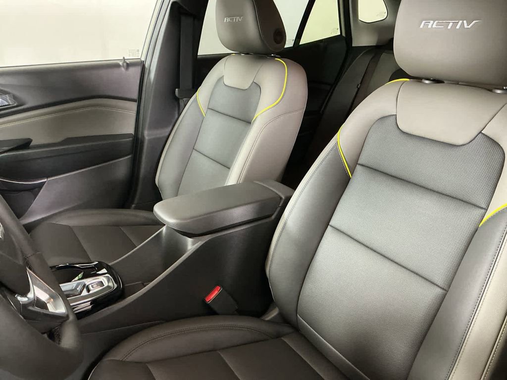 New 2026 Chevrolet Trax ACTIV w/ Driver Confidence Package FWD image 5