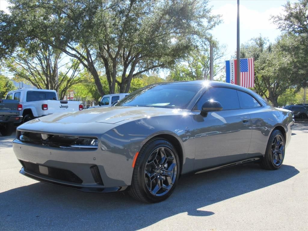 Used 2025 Dodge Charger R/T w/ Quick Order Package 25M R/T image 3