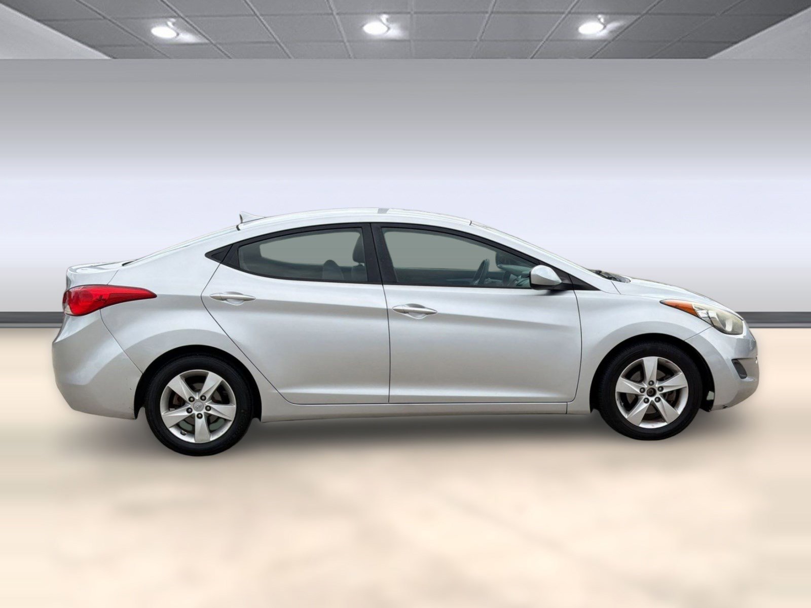 Used 2013 Hyundai Elantra GLS image 8
