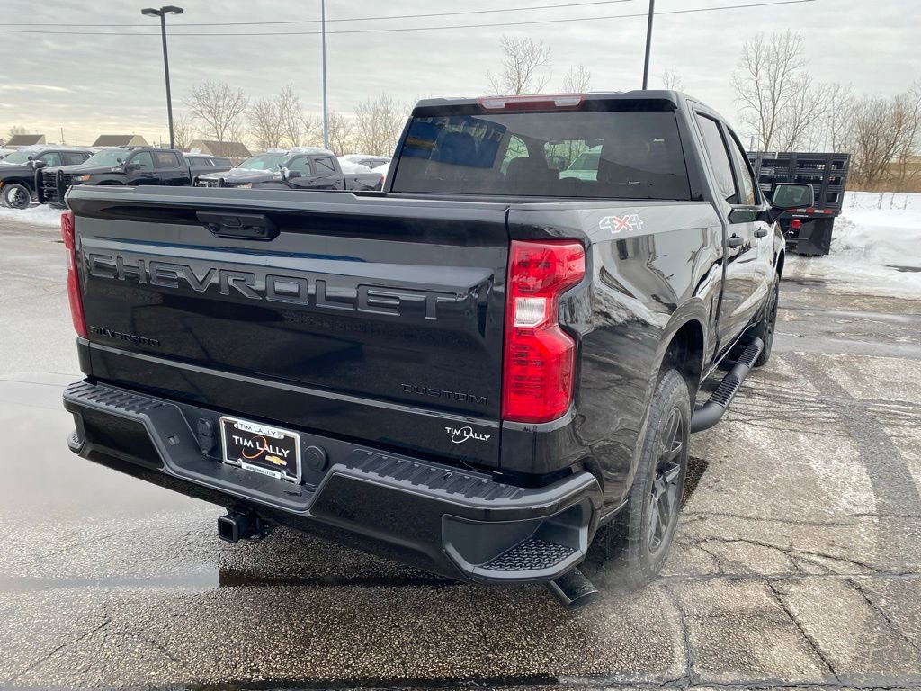 New 2026 Chevrolet Silverado 1500 Custom w/ Turbomax Blackout Package image 7