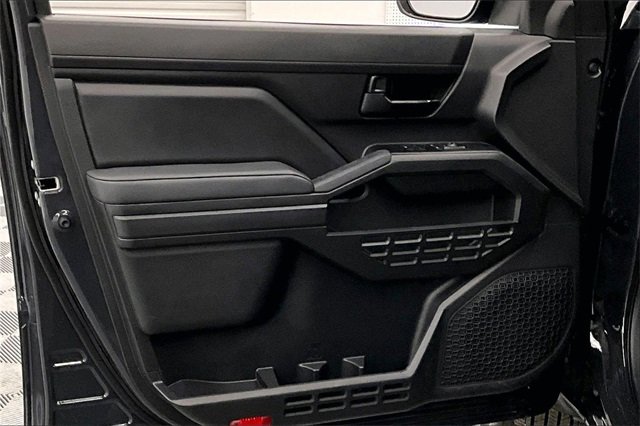 Used 2025 Toyota Tacoma SR image 16