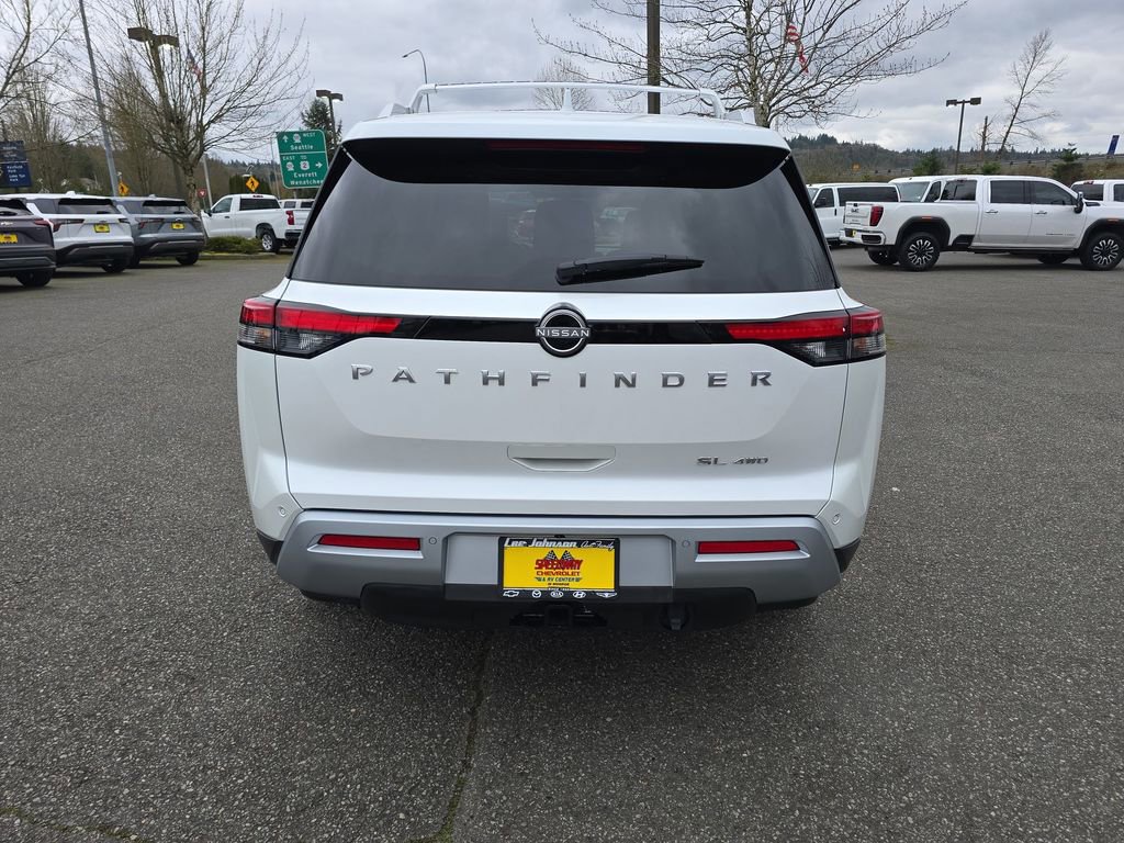 Used 2025 Nissan Pathfinder SL w/ SL Premium Package image 5
