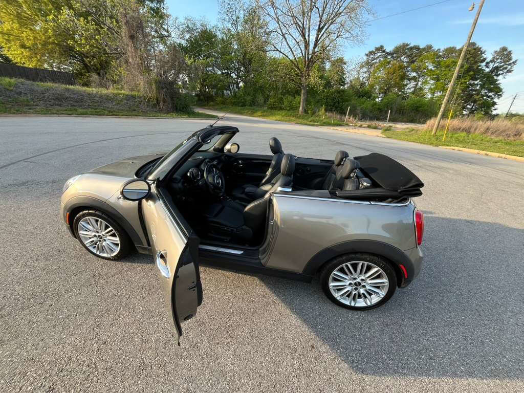 Used 2017 MINI Cooper S image 20