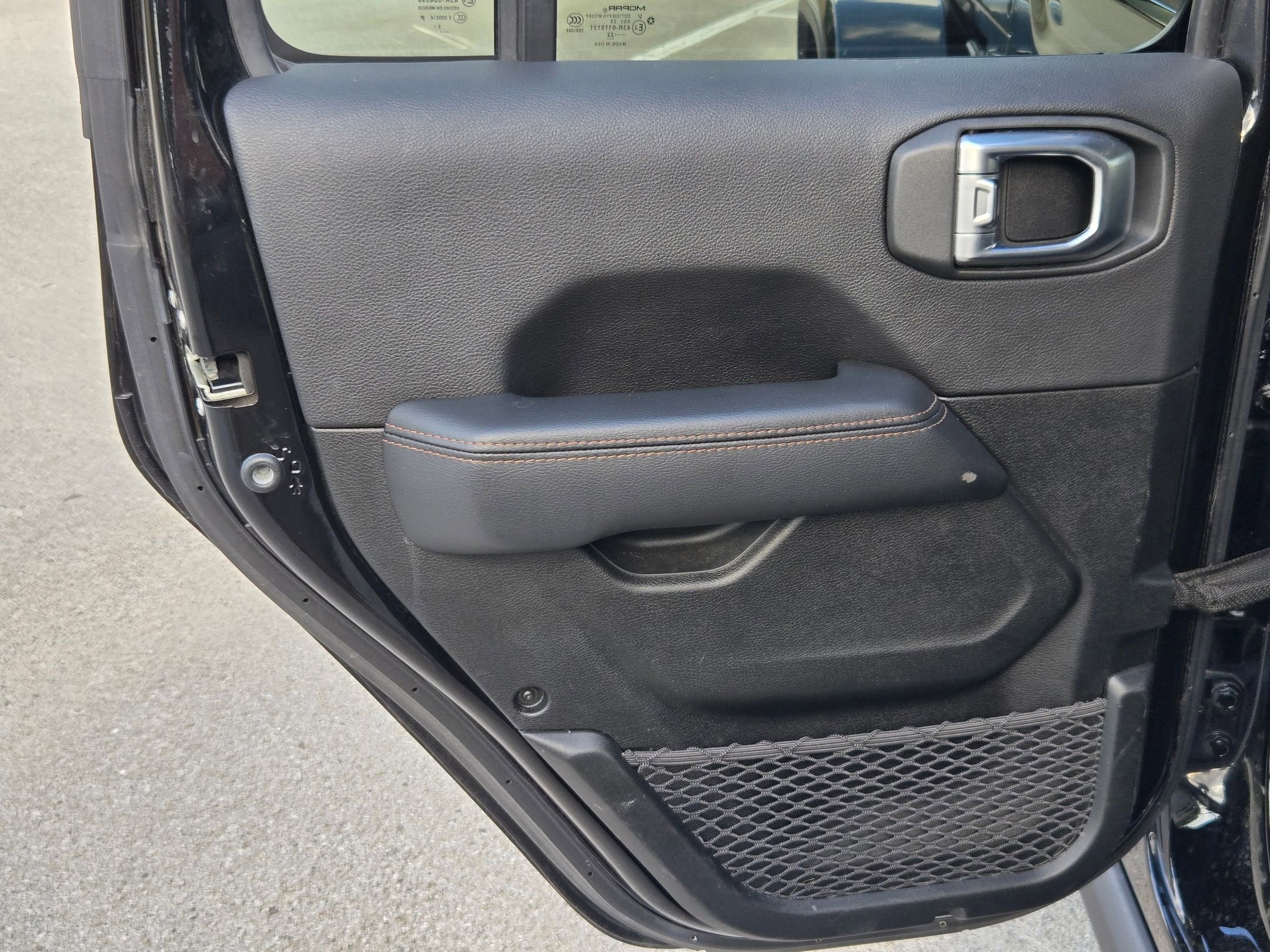 Used 2022 Jeep Wrangler Unlimited Rubicon image 15