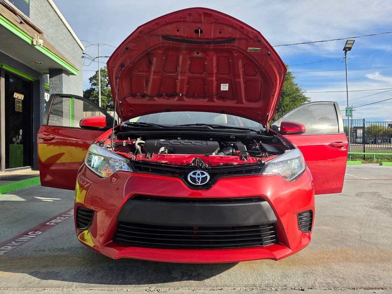 Used 2014 Toyota Corolla LE FWD image 50