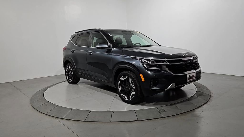 Used 2024 Kia Seltos SX image 8