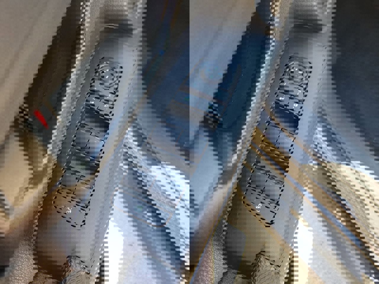 Used 2024 Toyota Tacoma SR5 w/ SR5 Upgrade Package image 13