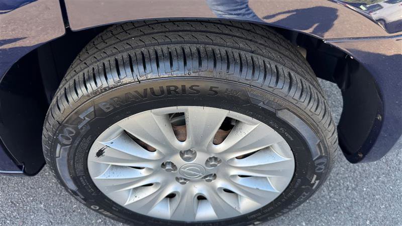 Used 2014 Chrysler 200 LX FWD image 27