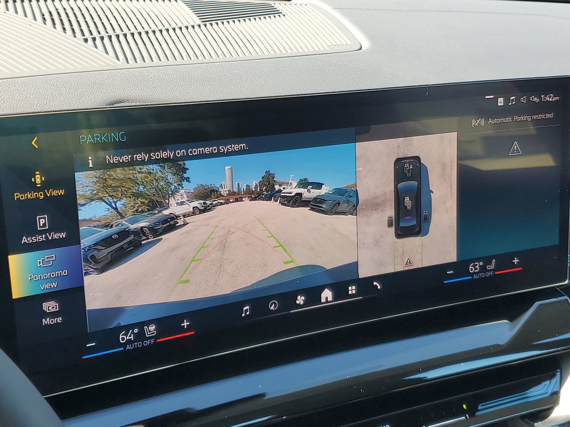 Used 2025 BMW 530i image 28