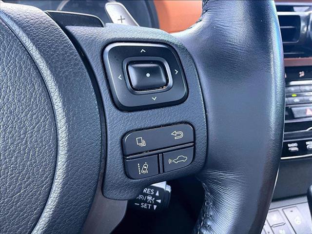Used 2024 Lexus IS 300 w/ Comfort Package RWD image 21