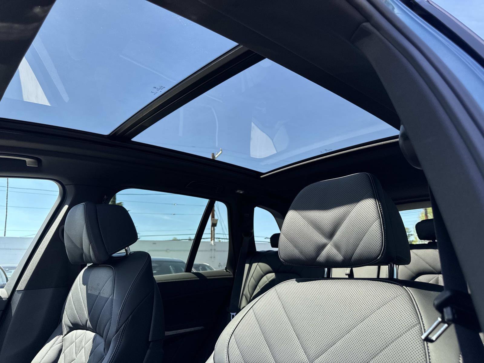 Used 2026 BMW X5 xDrive50e image 19