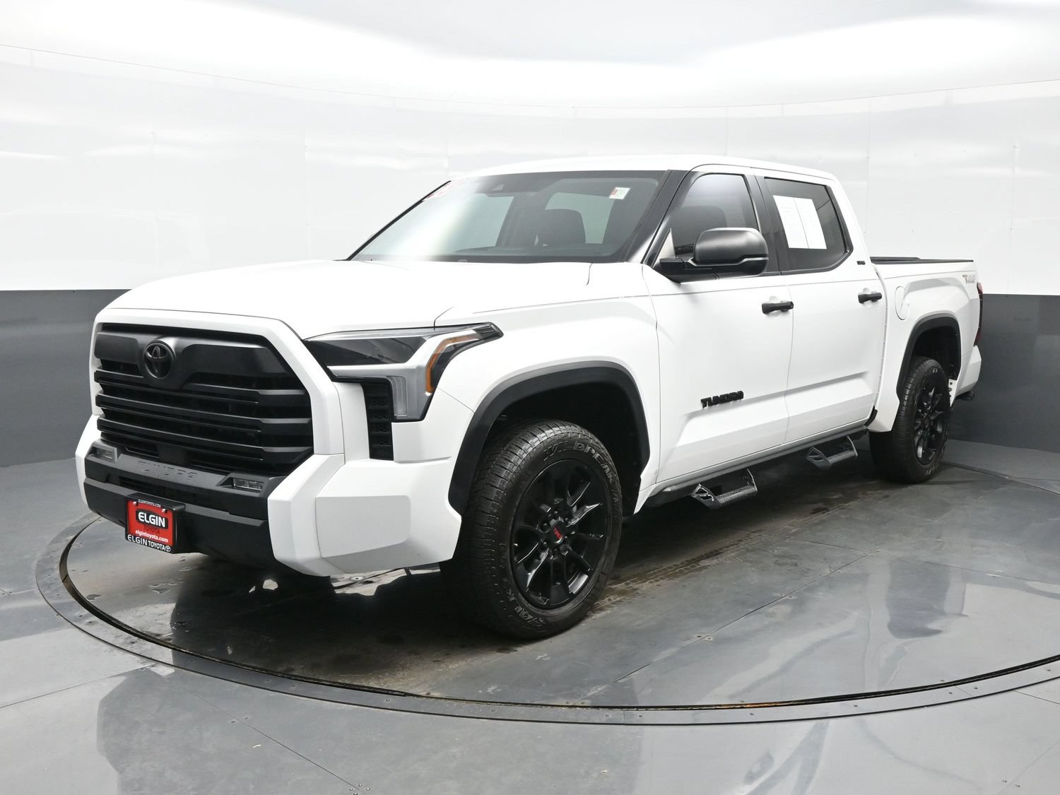 Used 2023 Toyota Tundra SR5 AWD/4WD image 2
