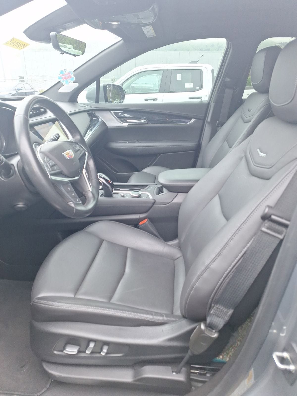 Used 2023 Cadillac XT5 Premium Luxury w/ Technology Package FWD image 12