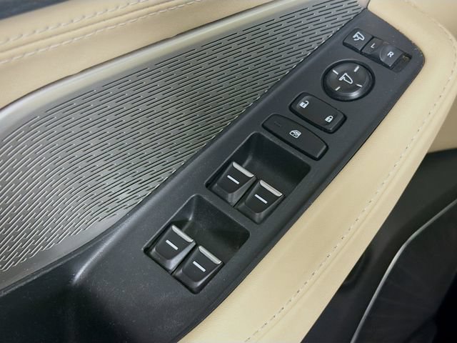 Used 2023 Acura MDX SH-AWD w/ Advance Package image 24